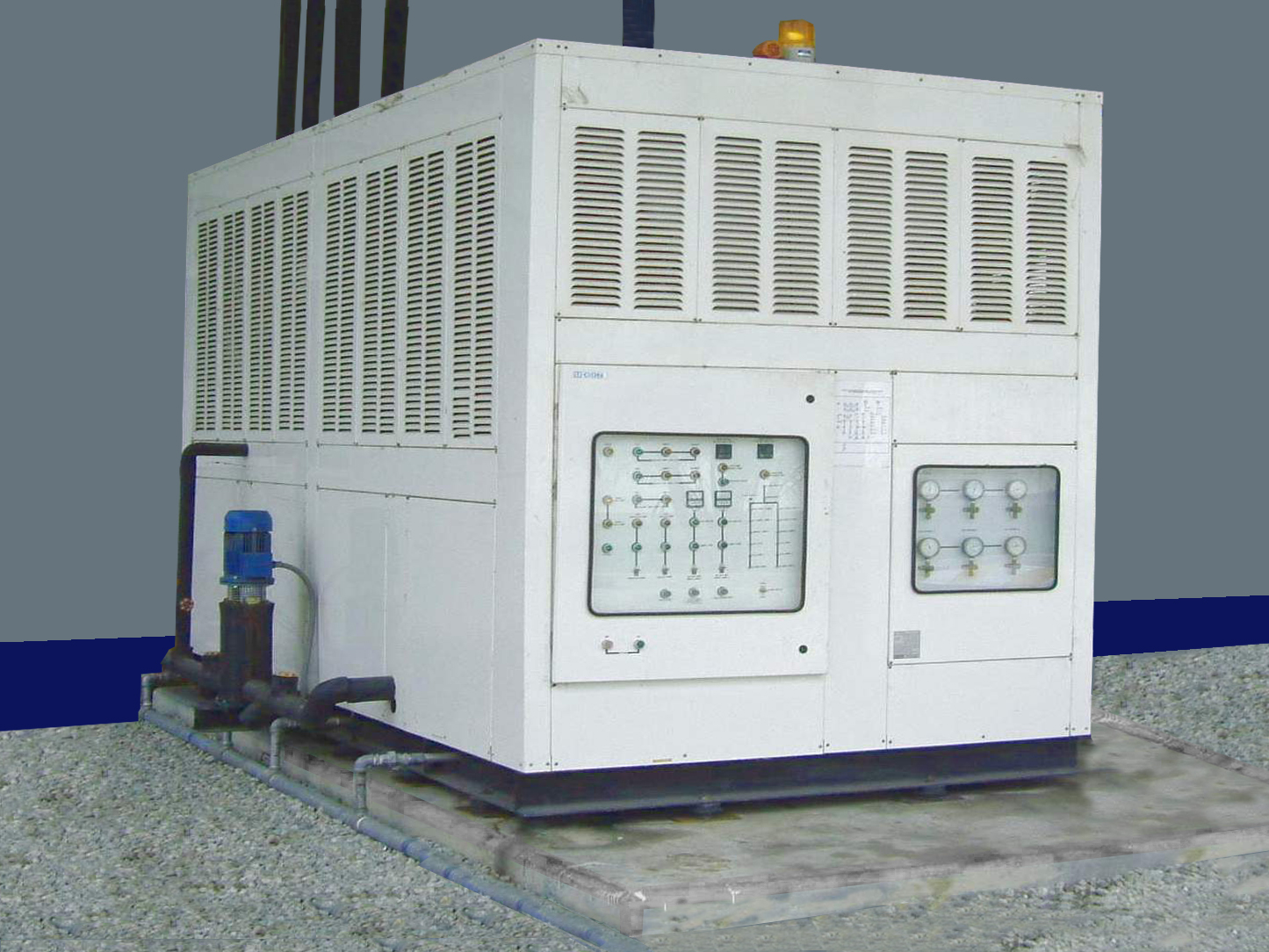 Industrial chiller air cooled